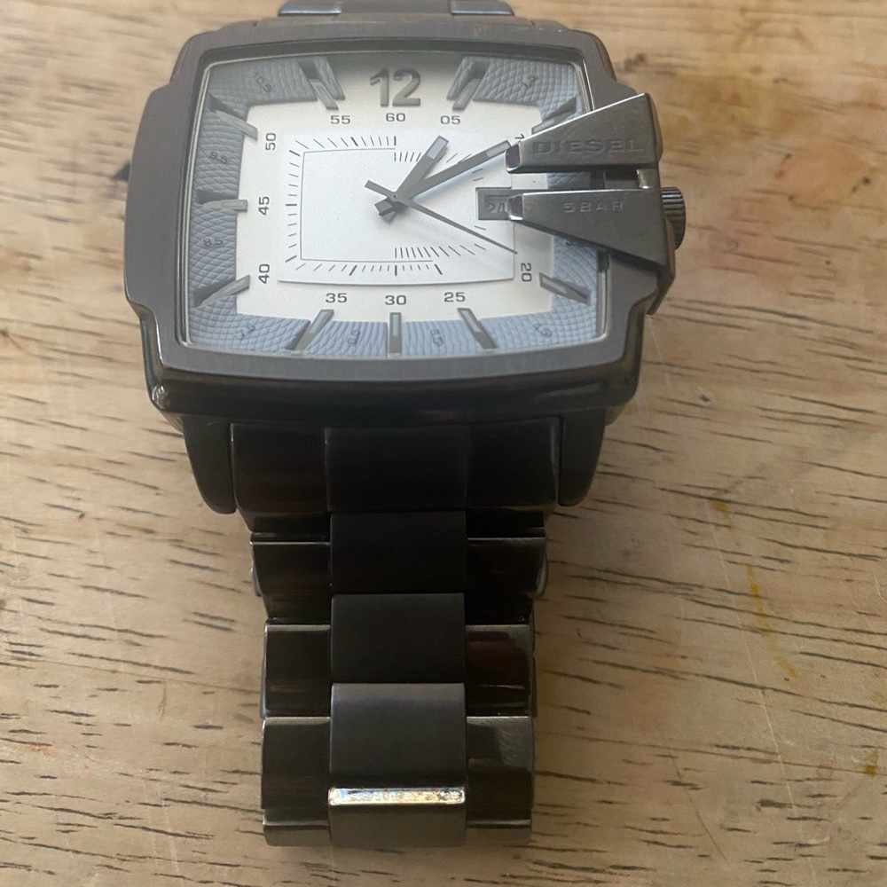 Gray Diesel analog watch. New battery installed as of june 30 2022